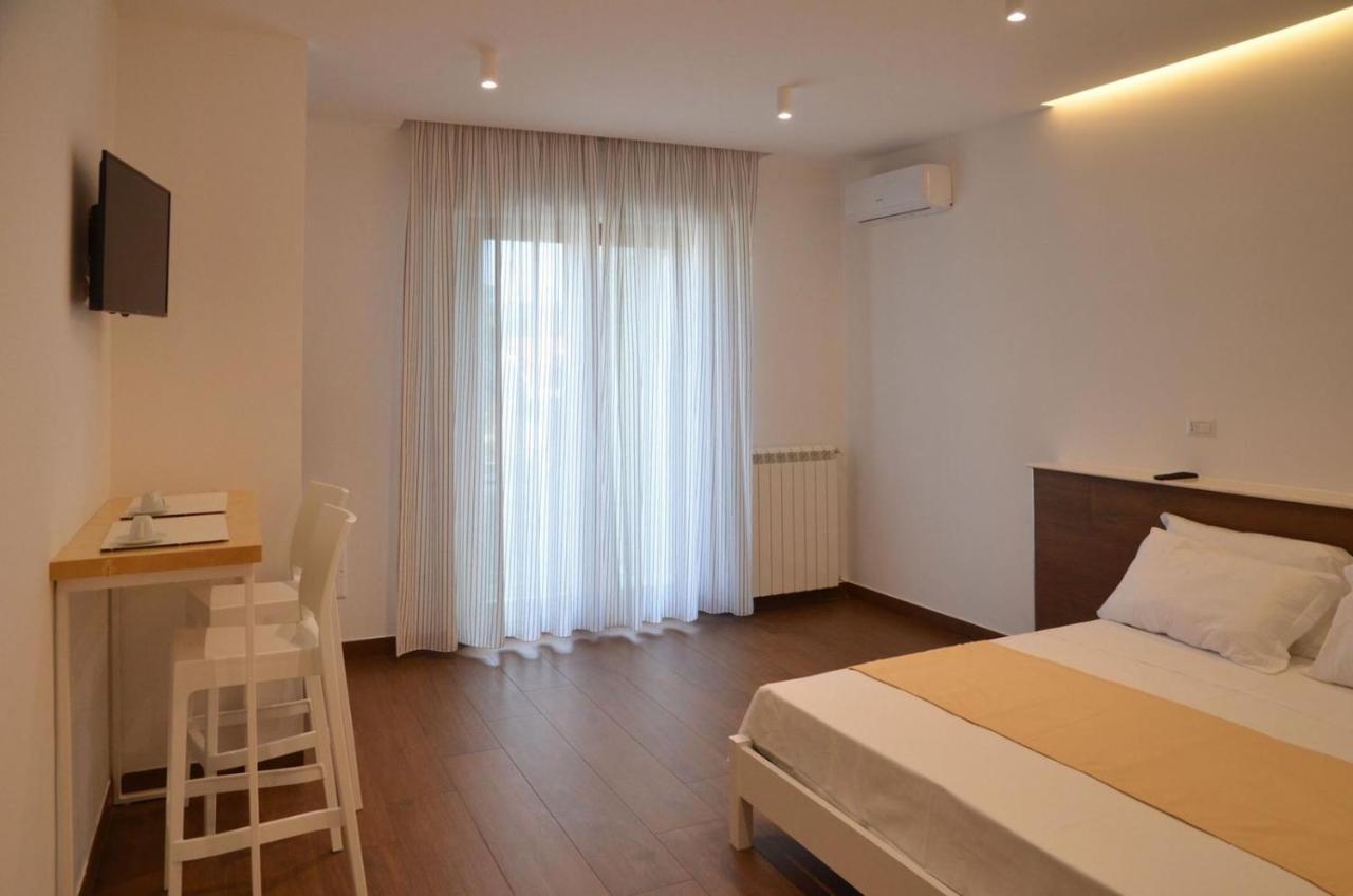 Bed and Breakfast La Casa In Piazza Apice Exterior foto